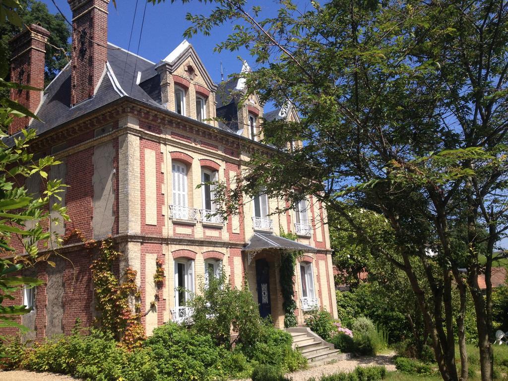 La Liniere Bed & Breakfast La Rivière-Saint-Sauveur Eksteriør bilde
